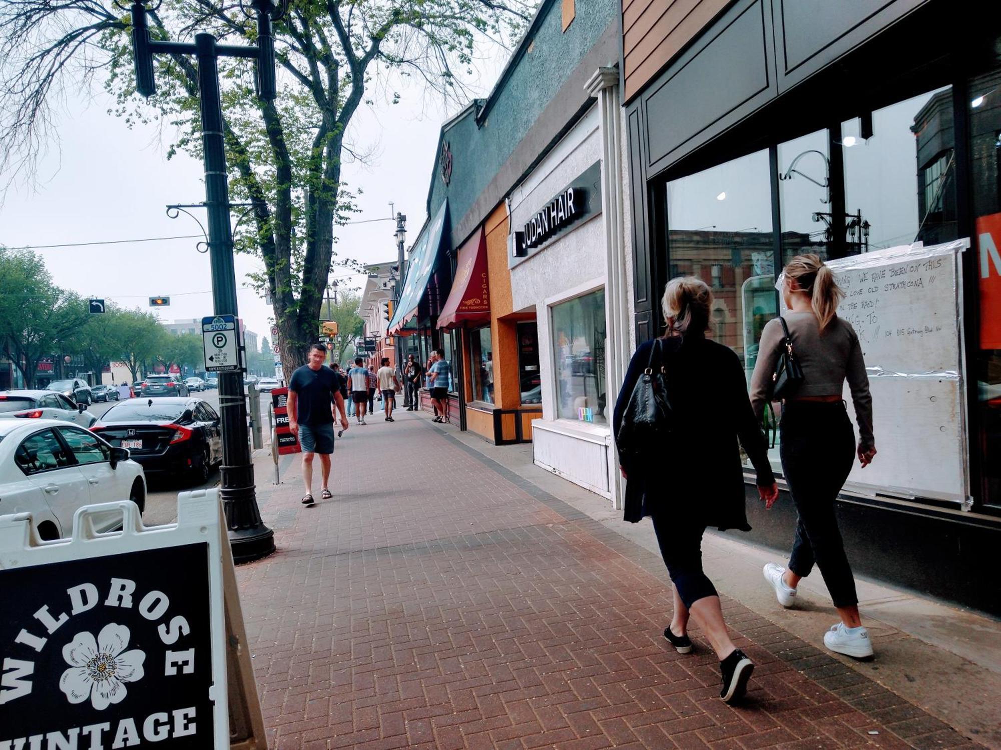 U Of A Homestay, Trails & Whyte Ave เอดมันตัน ภายนอก รูปภาพ