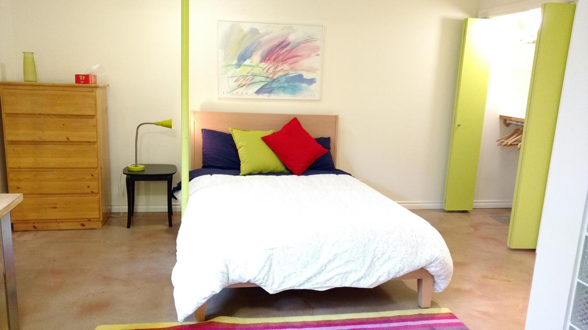 U Of A Homestay, Trails & Whyte Ave เอดมันตัน ภายนอก รูปภาพ
