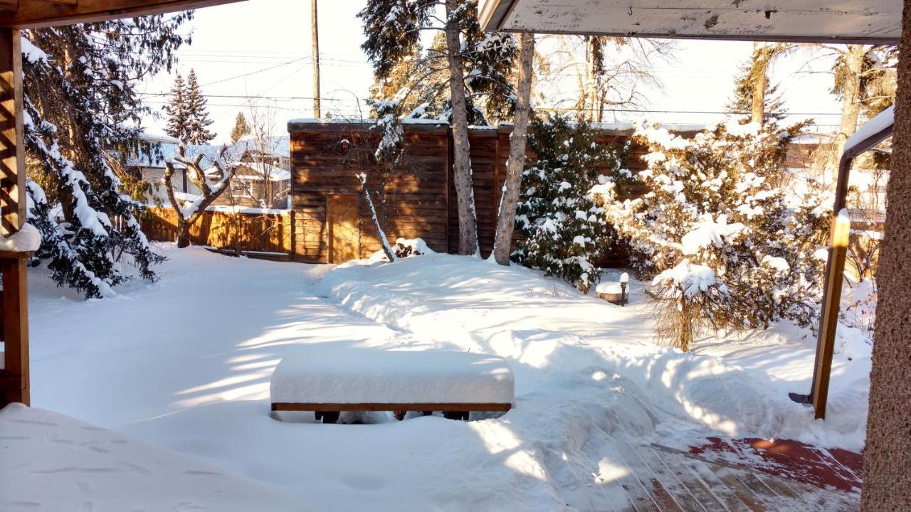 U Of A Homestay, Trails & Whyte Ave เอดมันตัน ภายนอก รูปภาพ