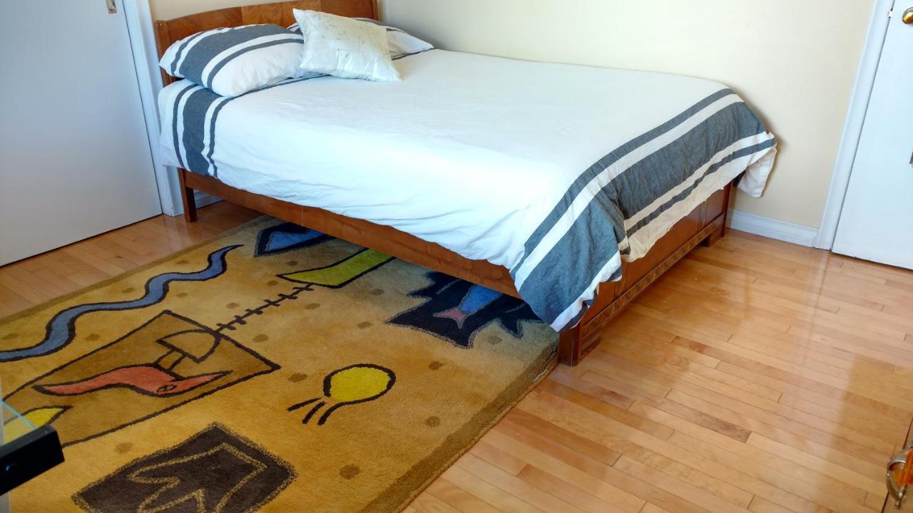 U Of A Homestay, Trails & Whyte Ave เอดมันตัน ภายนอก รูปภาพ